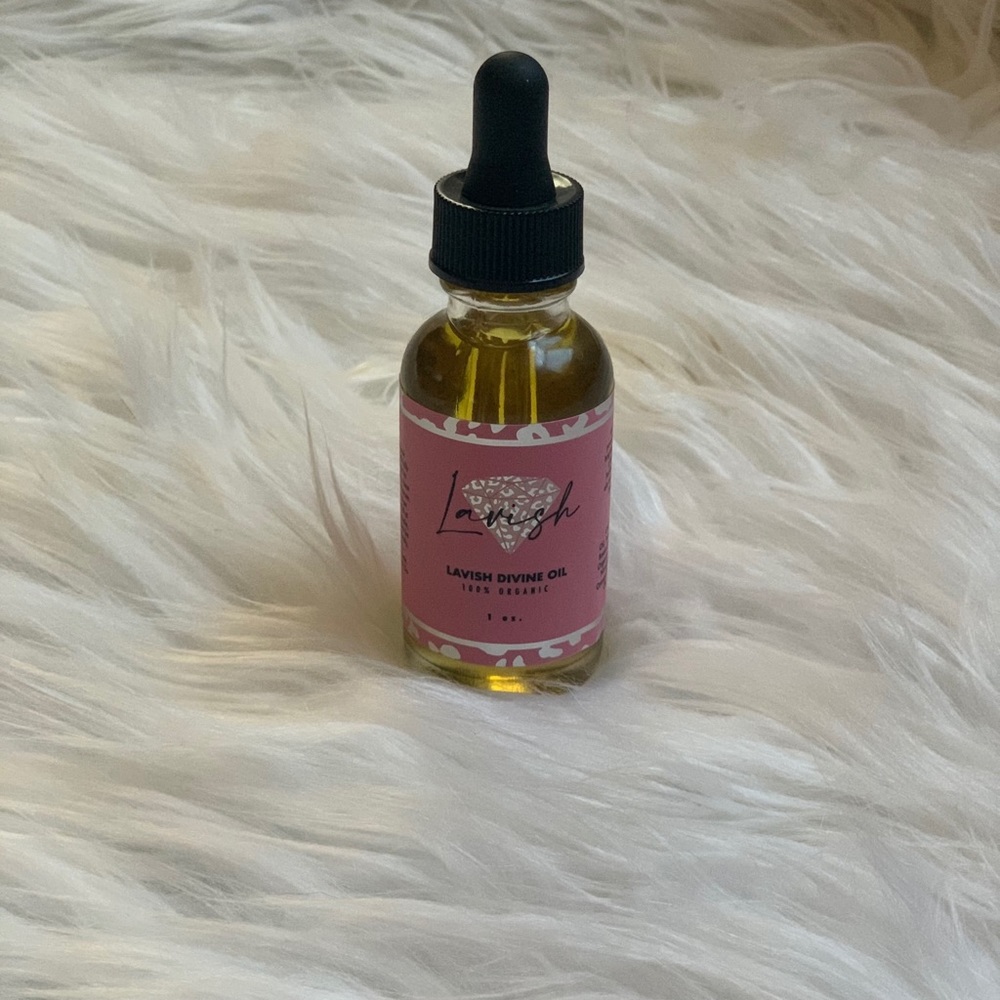Lavish Divine Oil